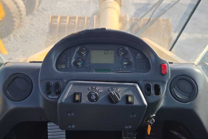 OmecoHub - Immagine KOMATSU WA600-6R